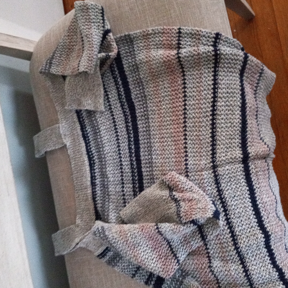 Sweater - Picture 2 of 5